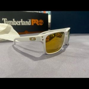 oakley holbrook sean white edition